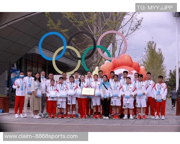 辽宁前锋足球队奋勇争先努力拼搏力争新赛季佳绩